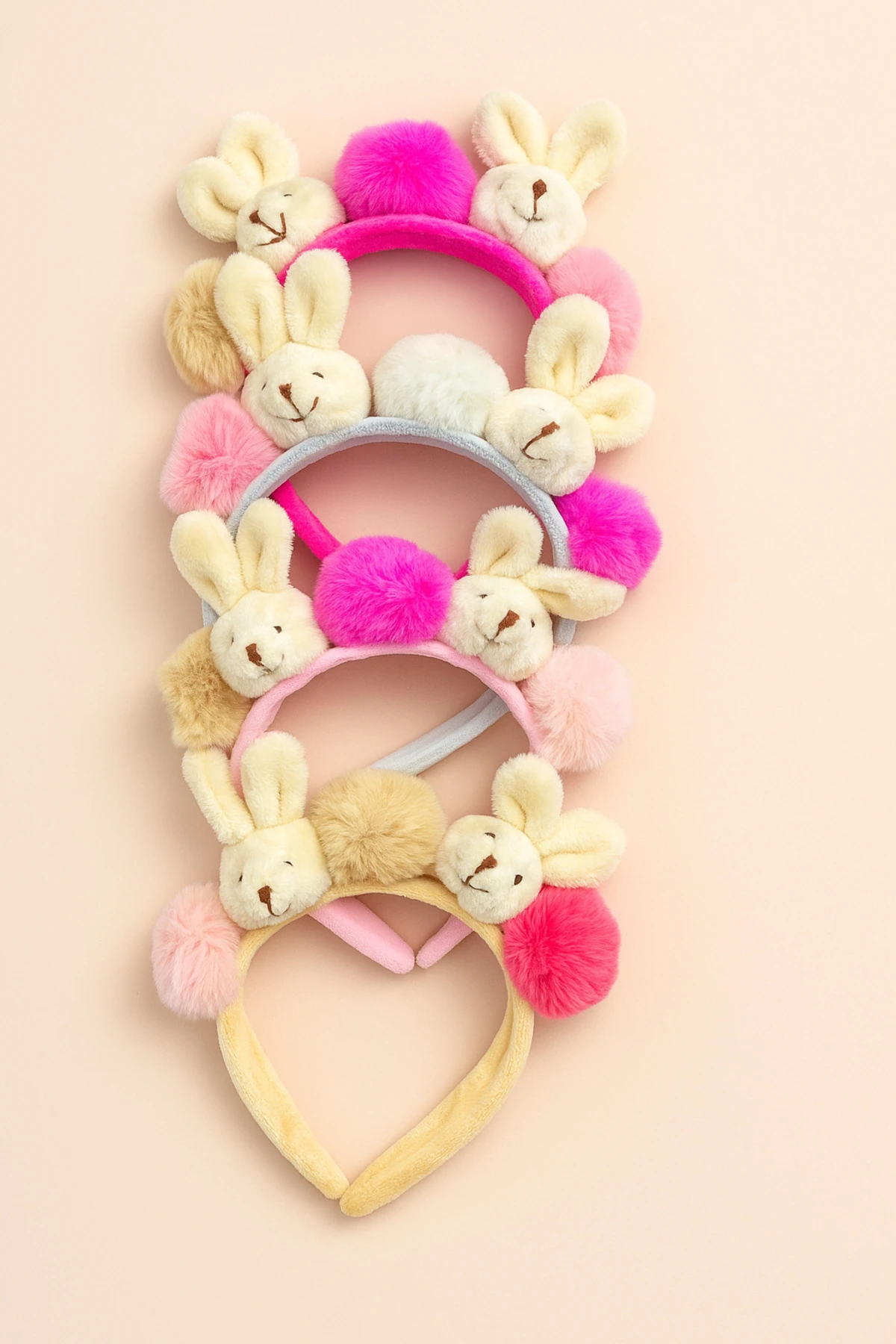 Tavşanlı Ponponlu Peluş Taç 