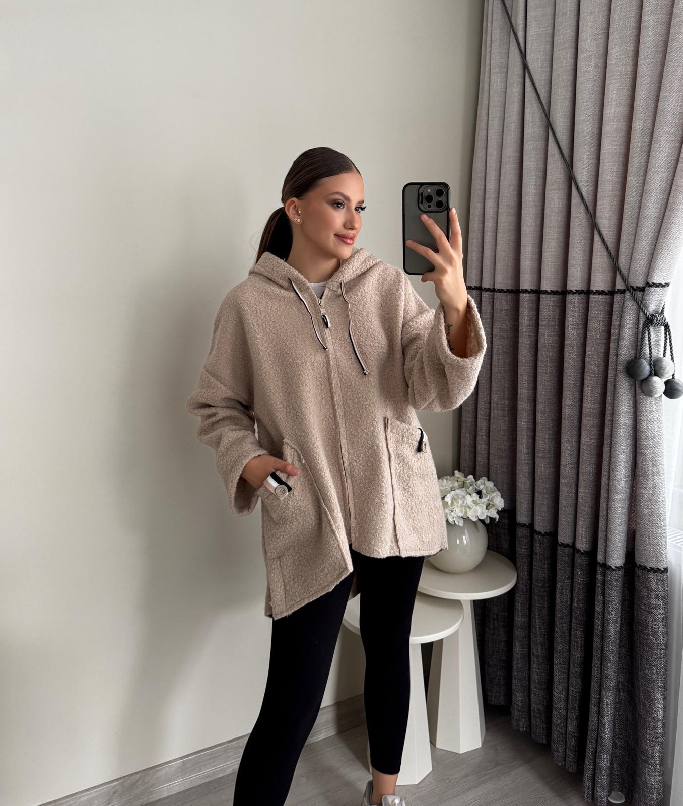 Peluş İp Detay Kaban