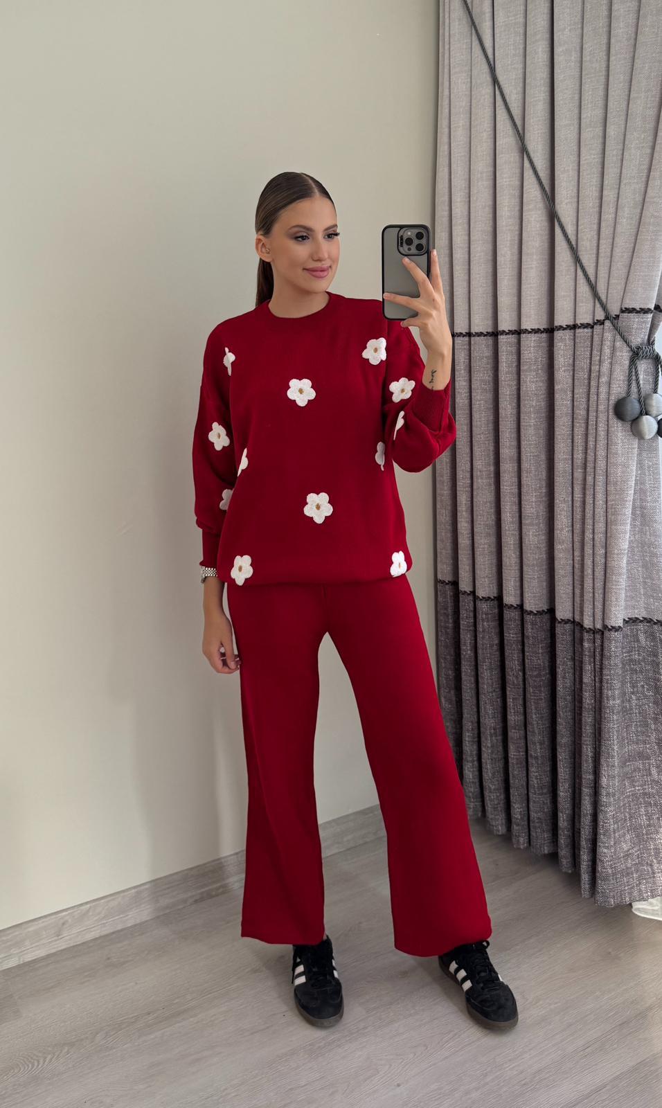 Bordo Çiçekli