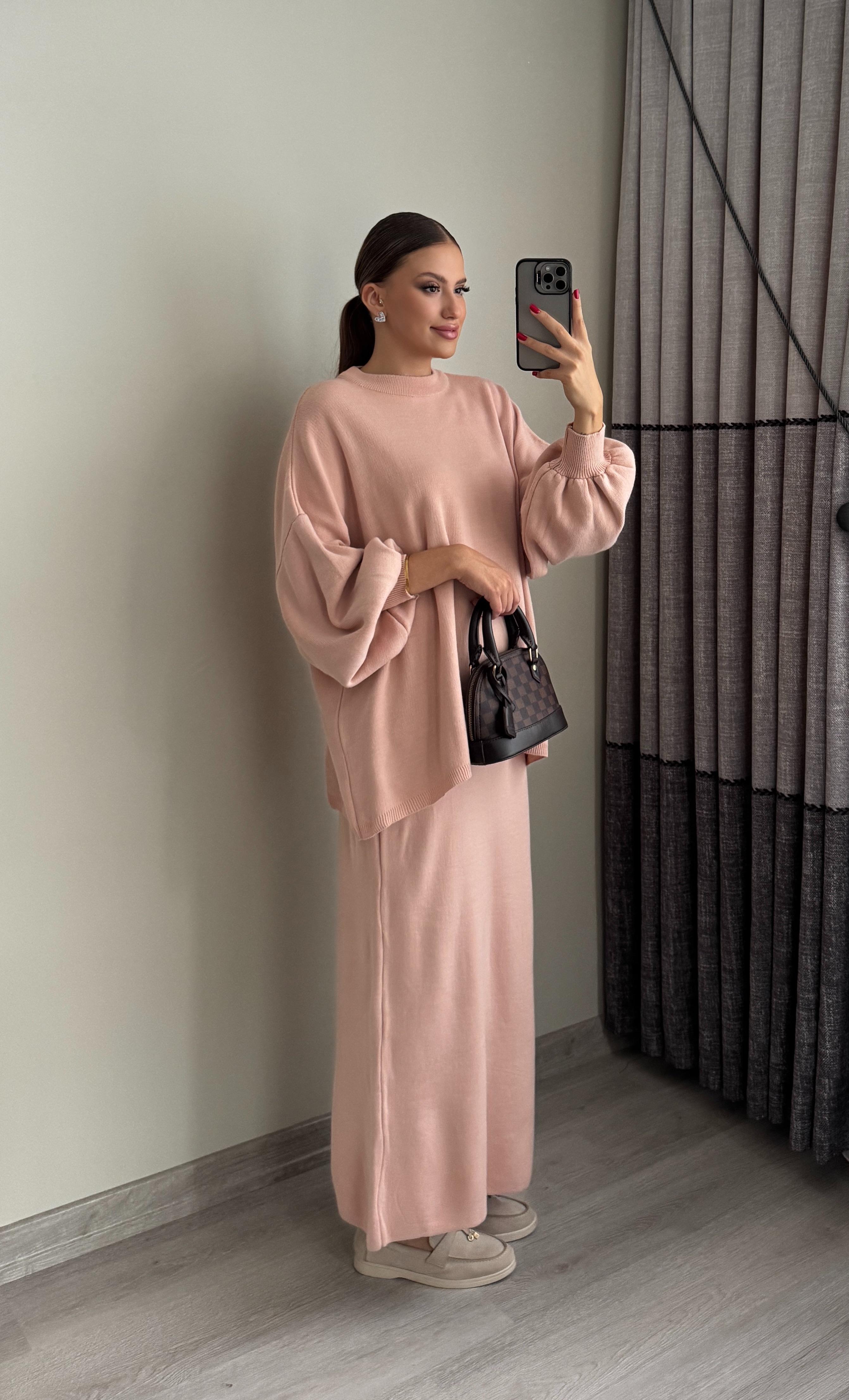 Balon Kol Etekli Triko Takım