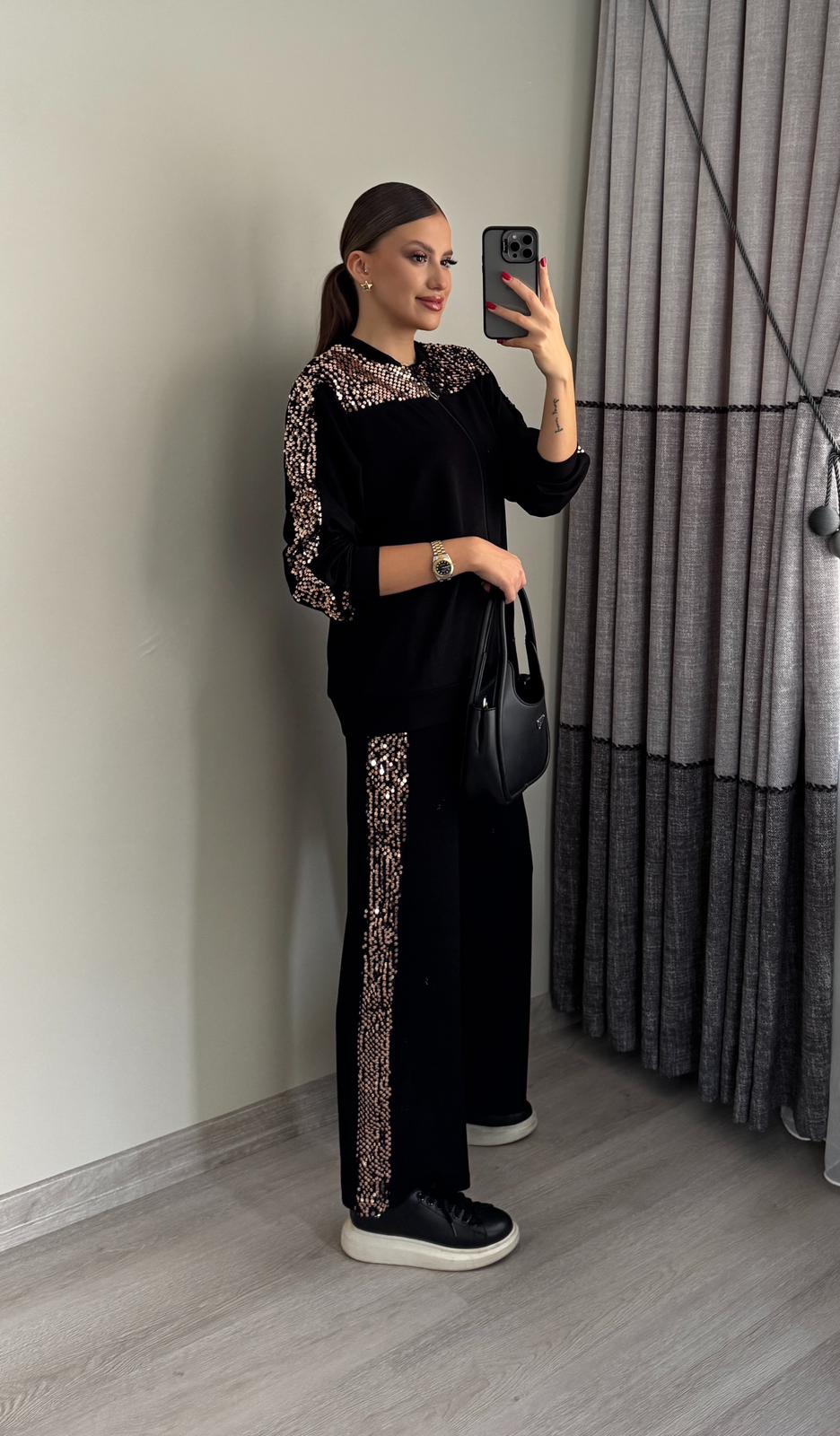 Payetli Eşofman Takımı