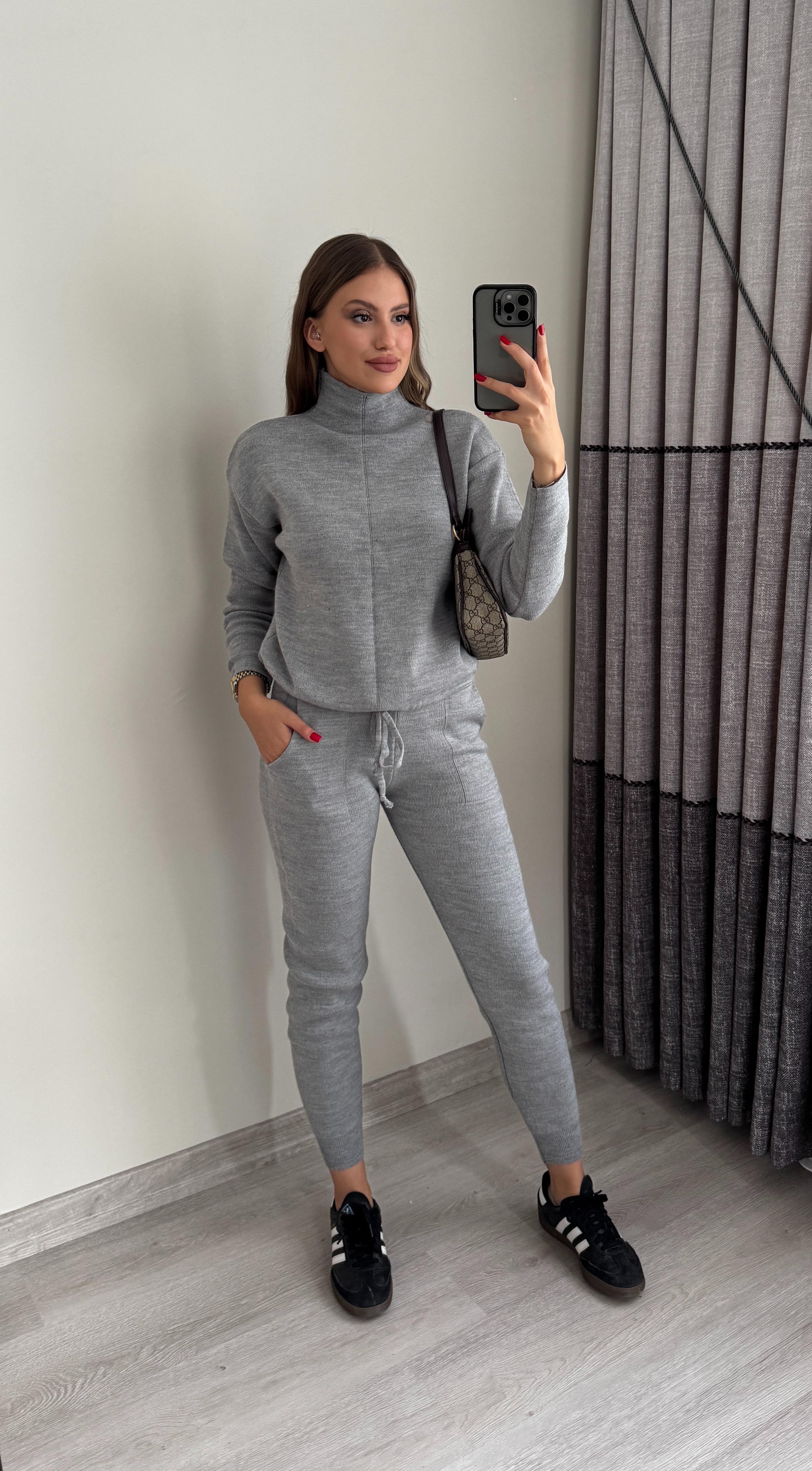 Bağcıklı Triko Takım