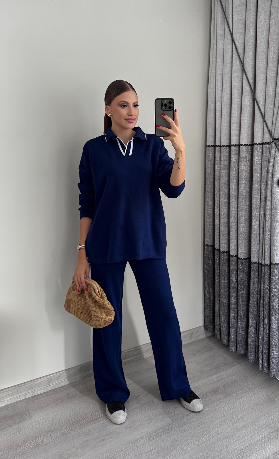 Şerit Detay Triko Takım