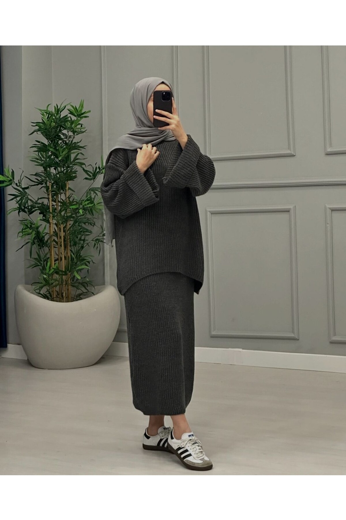 Etekli İkili Triko Takım