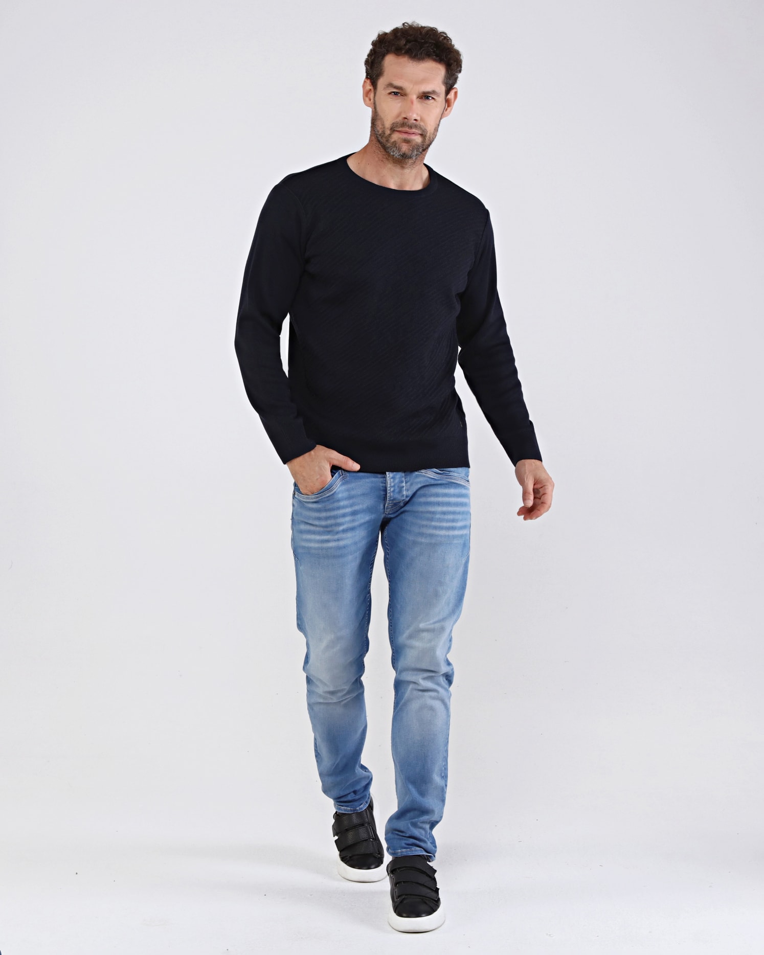 Stripe Knitwear Men's Crew Neck Knitwear Sweater Patterned Sleeves, Waist Elastic Steel Knitted Classic Pattern - NAVY BLUE