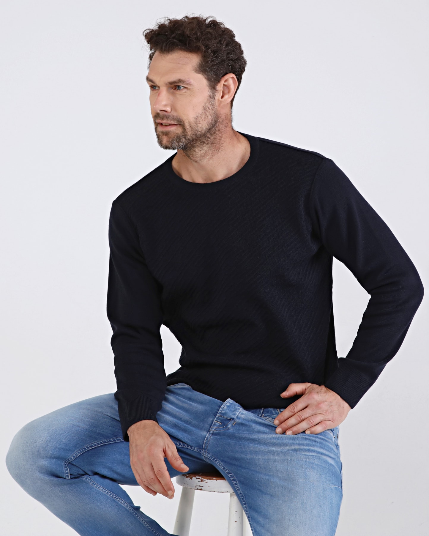 Stripe Knitwear Men's Crew Neck Knitwear Sweater Patterned Sleeves, Waist Elastic Steel Knitted Classic Pattern - NAVY BLUE