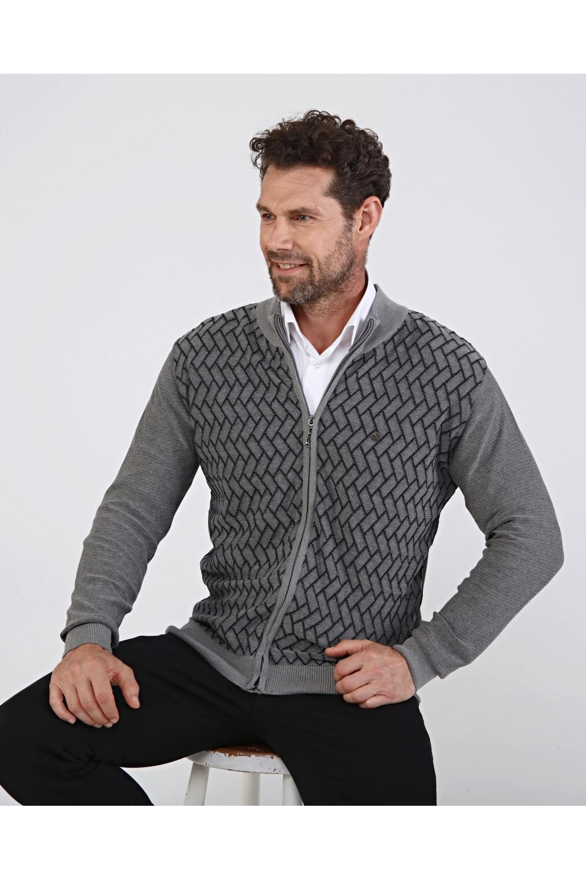 Erkek Triko Pamuklu Gri Ceket Fermuarlı Desenli Kol Ve Bel Lastikli Regular Kalıp