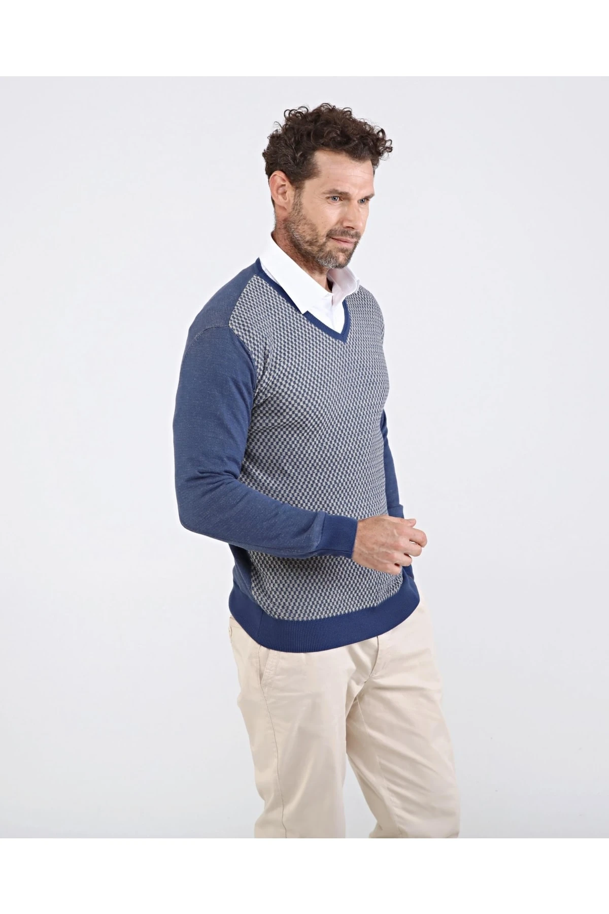 Erkek V Yaka Pamuklu Triko Indigo Kazak Desenli Kol Ve Bel Lastikli Regular Kalıp