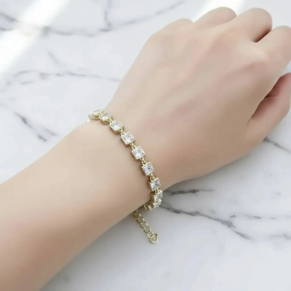 Zarafetin Kare Hali - Yaldız (Gold)