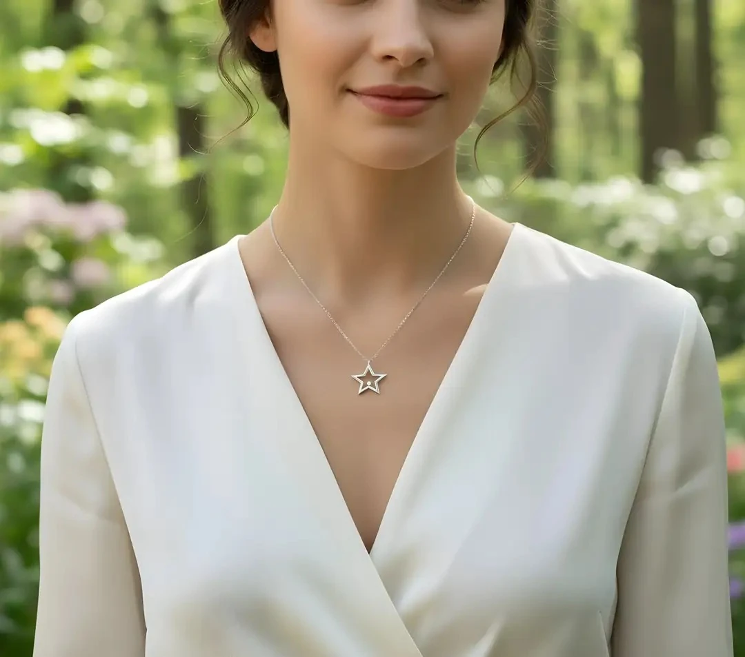 925 Ayar Gümüş 0.01ct Pırlanta Taşlı Yıldız Kolye