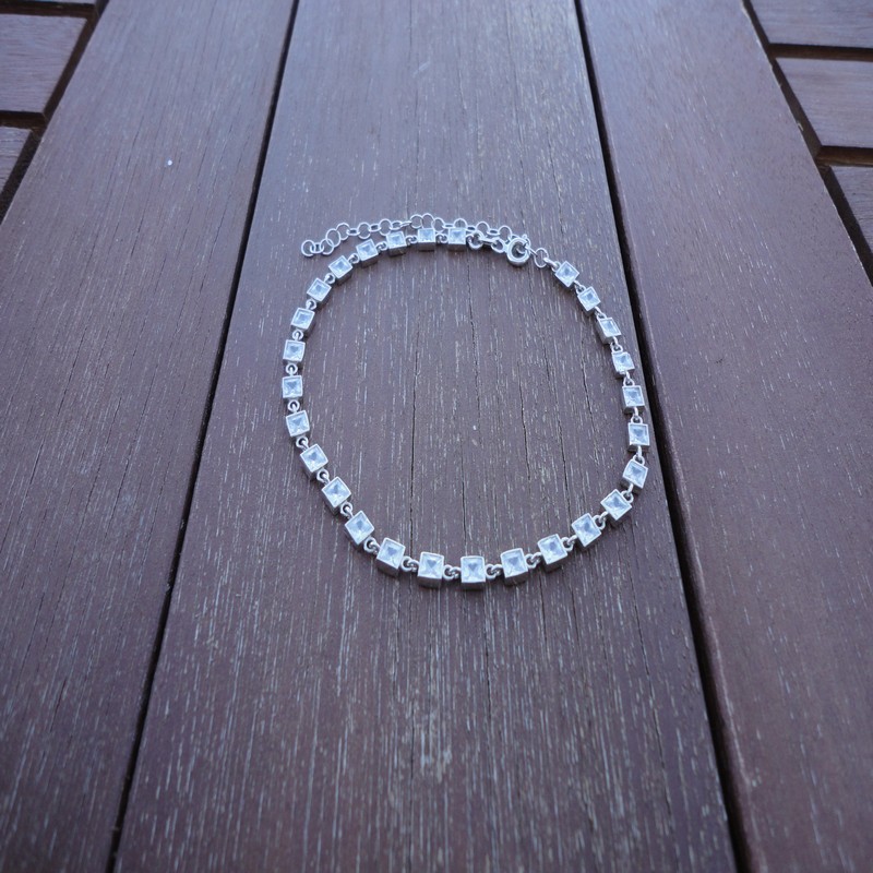 Zarafetin Kare Hali: G&A Jewels 925 Ayar Gümüş Zirkon Taşlı Bileklik