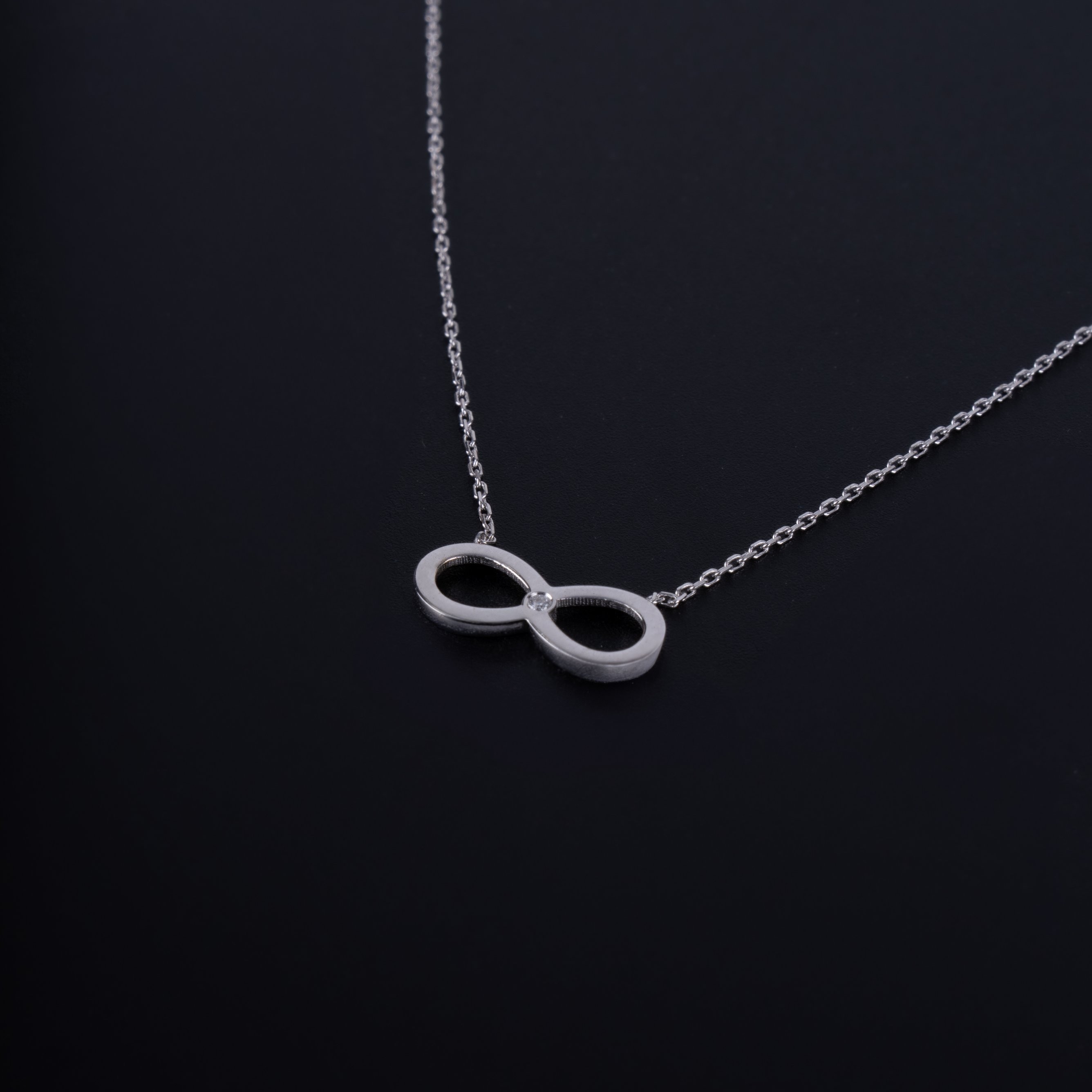 14K Altın 0.01ct Pırlantalı Sonsuzluk Kolye
