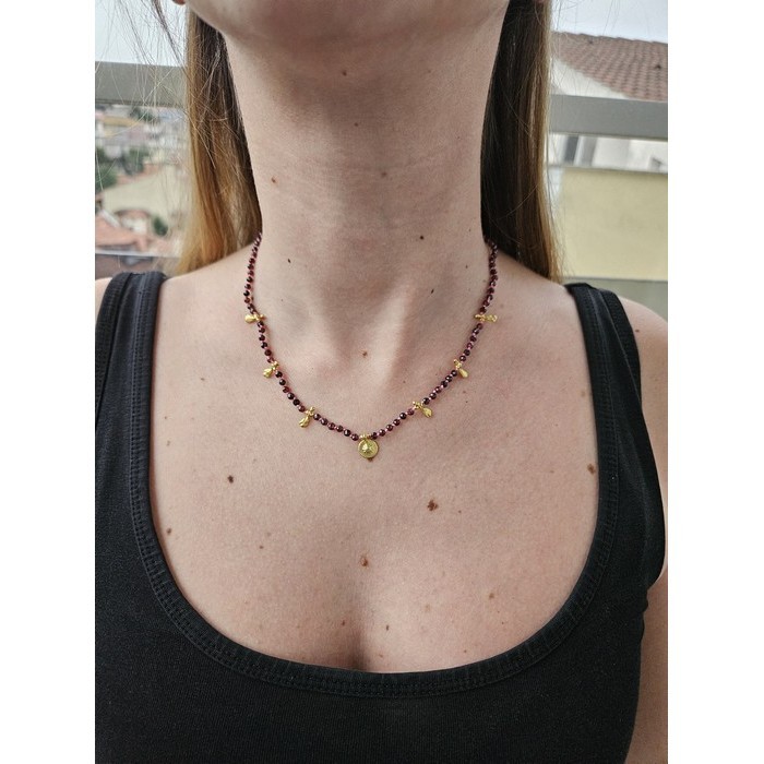 Doğal Garnet (Lal) Boncuklu Kolye - 925 Ayar Gümüş & Altın Kaplama Charm'lı - Kadınlar İçin Doğal Taş Takı, Zarif Hediye