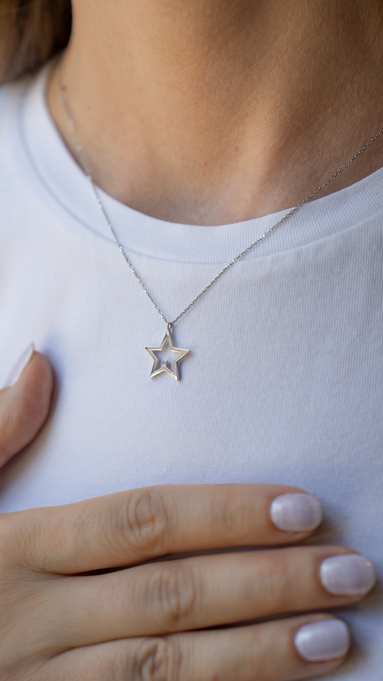 14K Altın 0.01ct Pırlantalı Yıldız Kolye