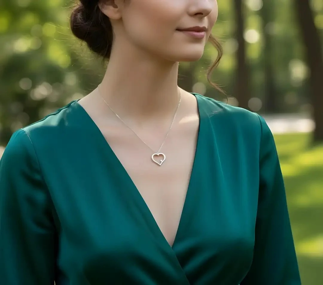 925 Ayar Gümüş 0.01ct Pırlanta Taşlı Kalp Kolye