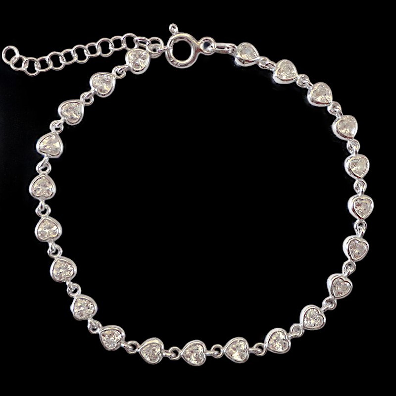 Sevginin Zarafeti: G&A Jewels 925 Ayar Gümüş Zirkon Taşlı Kalp Formlu Bileklik