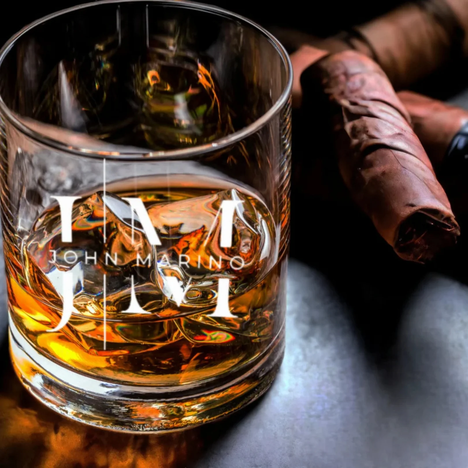 Kişiye Özel Viski Bardağı - Tek Bardak ve İki Bardak Seçenekli - Kutu ve Viski Taşı Opsiyonlu