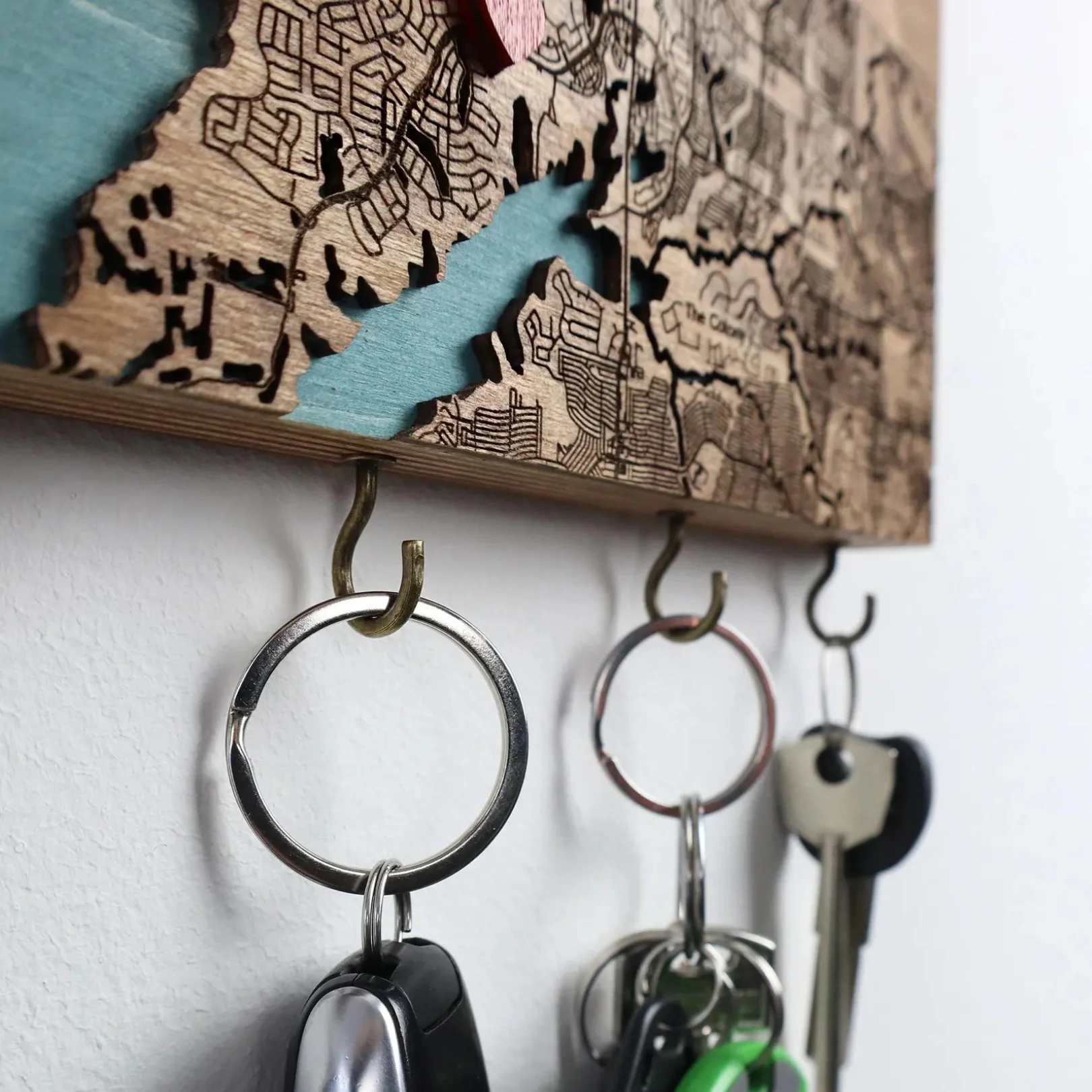Kişiye Özel Haritalı Anahtarlık Askısı - 3 Farklı Boyut 3 Farklı Renk