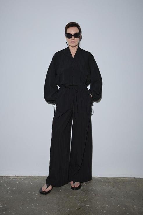 Siyah Alba V Yaka Gömlek