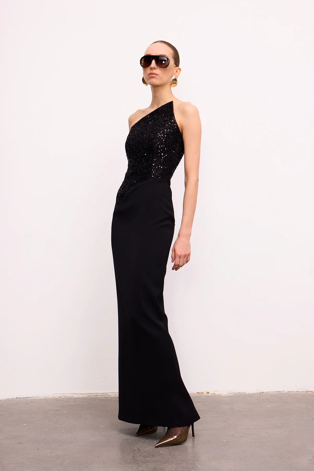Obsidia Embellished Gown