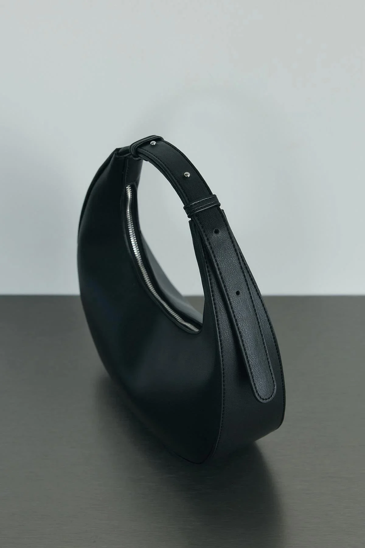 Siyah Rosa Mini Deri Çanta