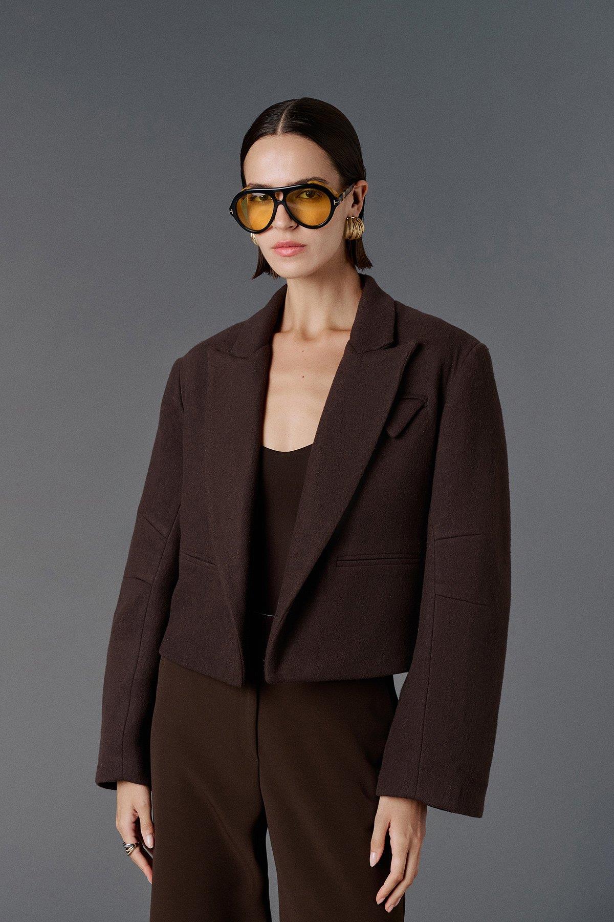 Cep detaylı oversize kaşe crop ceket KAHVE