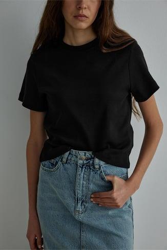 Siyah Comfy Basic Tişört