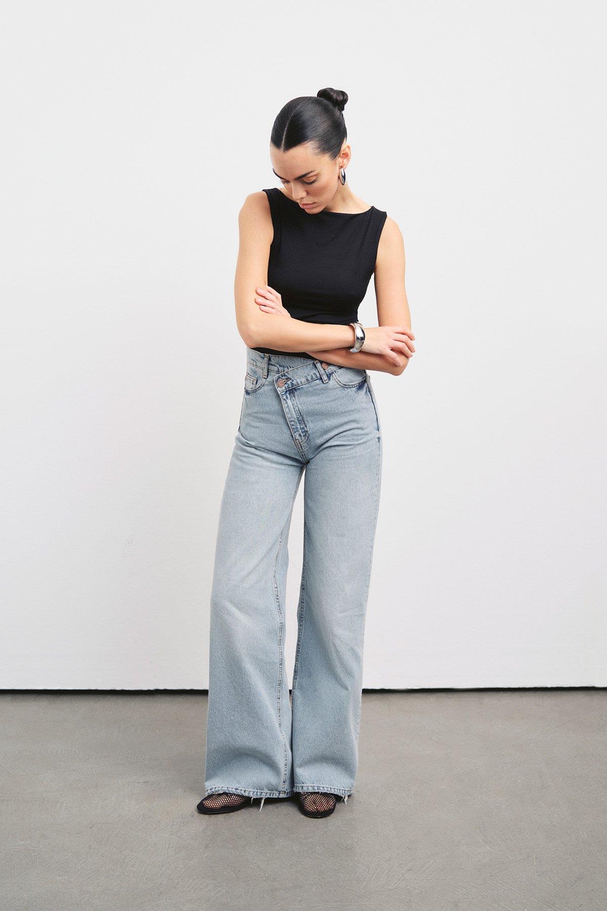 V1991 Crossover waistband jean