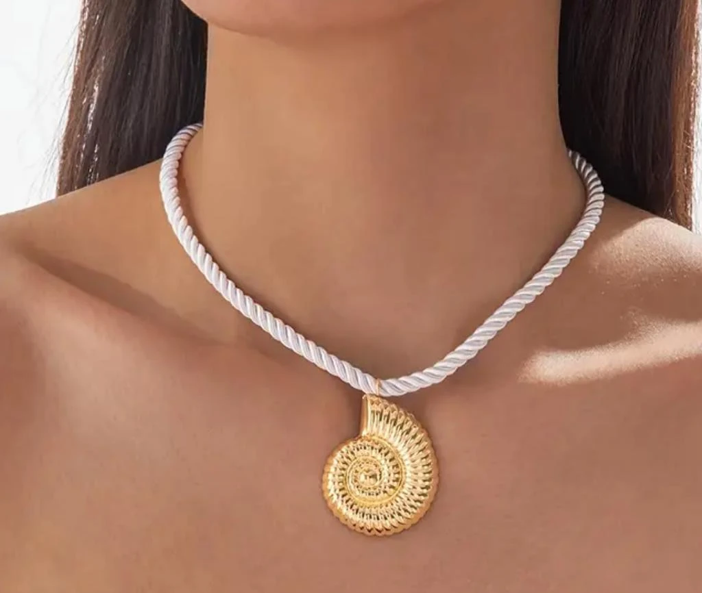 deniz kabugu halat kolye fashion