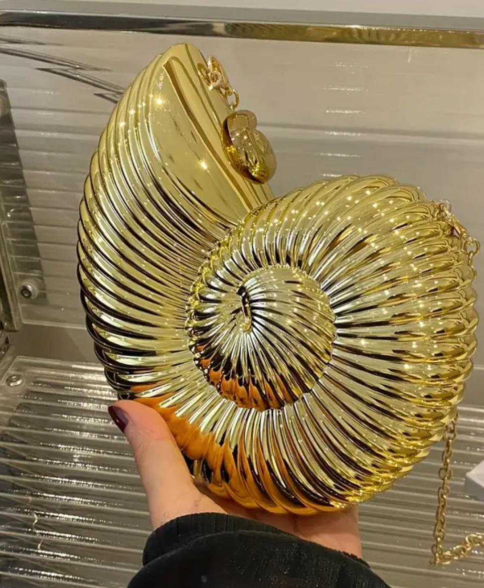 deniz kabugu canta gold