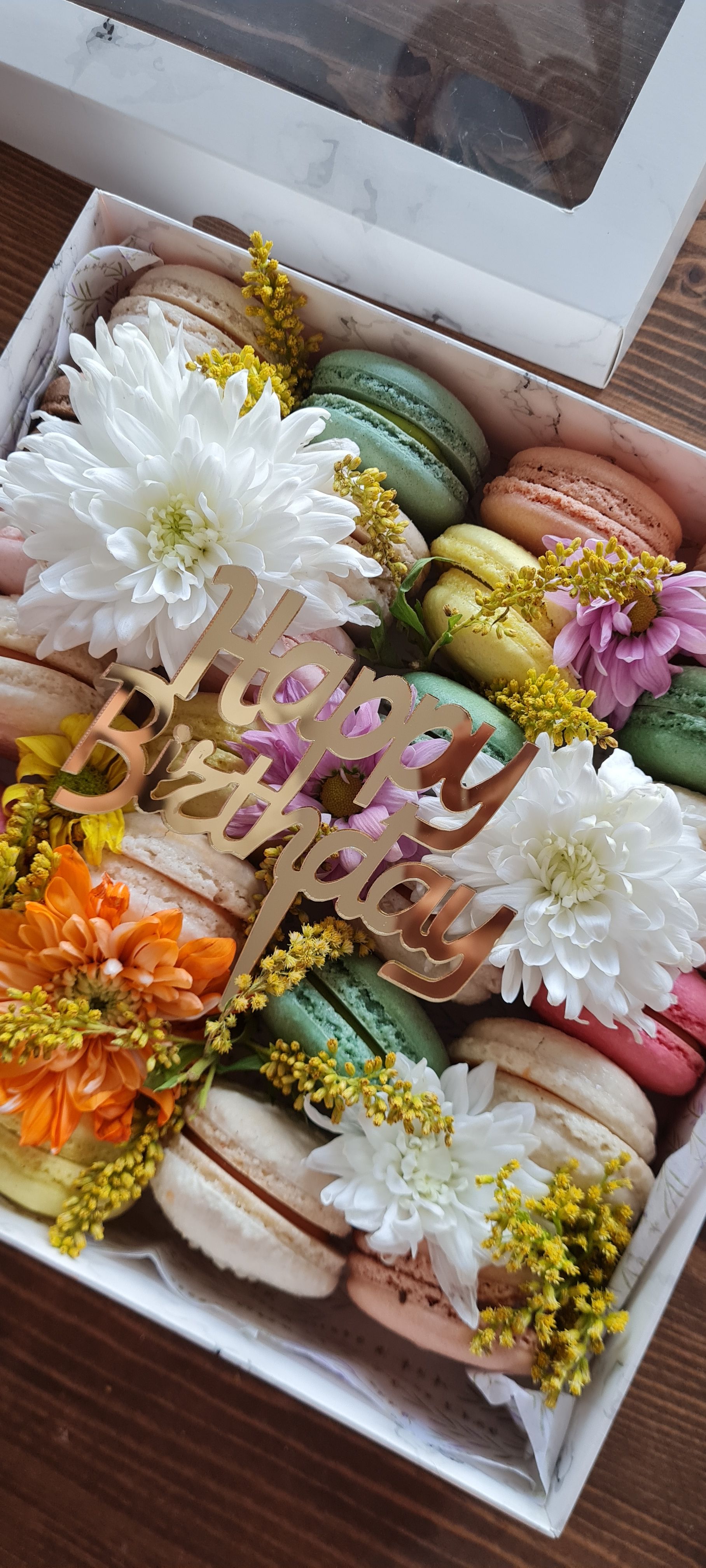 Birthday Macaron Box 