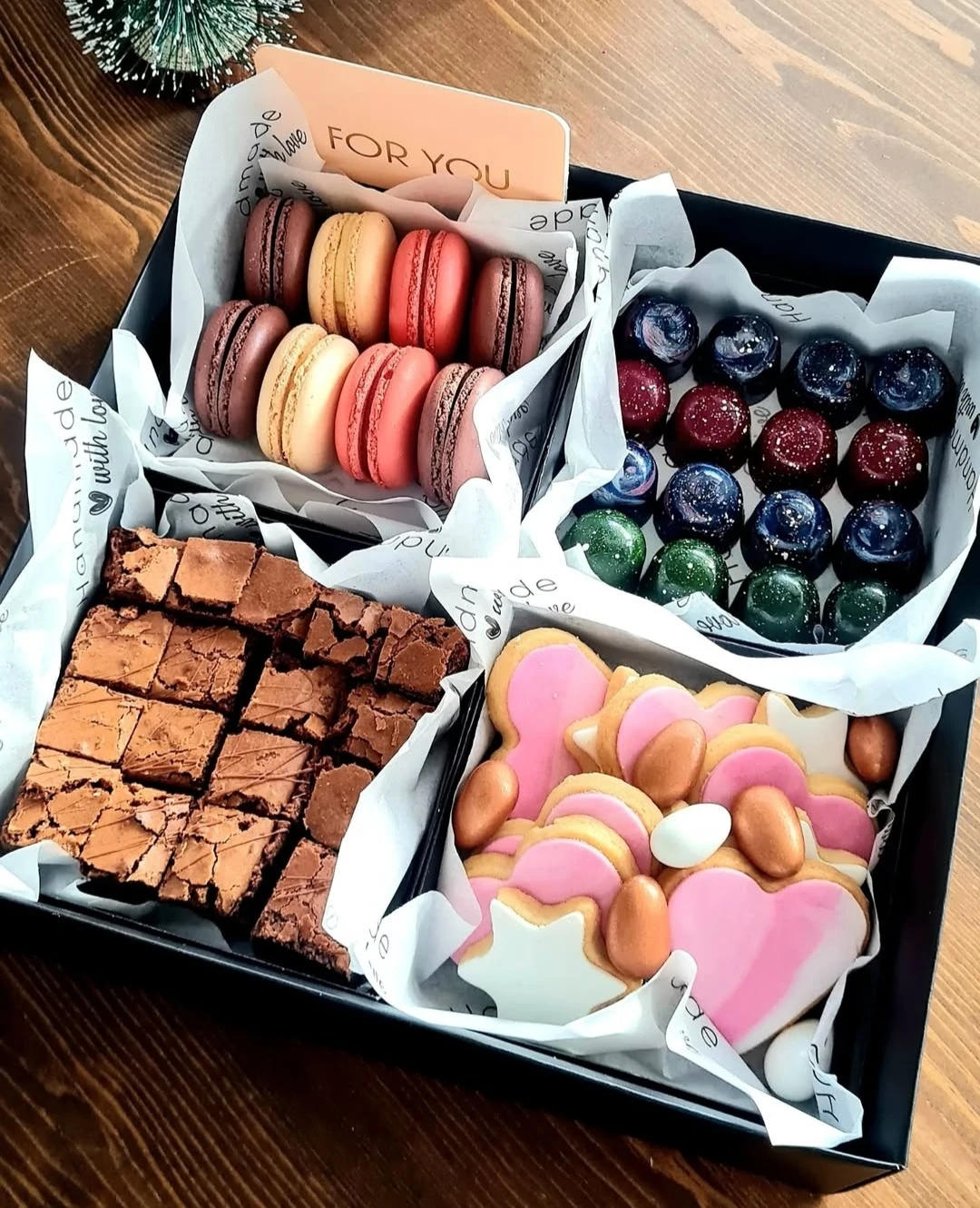 Maxi Tatlı Atıştırmalık Aranjman Kutu No 4