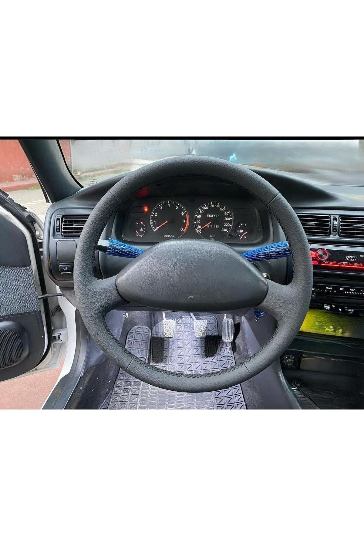Toyota Corolla 1.6 Xli 2 Kollu Araca Özel Direksiyon Kılıfı Düz Model(AÇIKLAMAYI OKUYNZ)