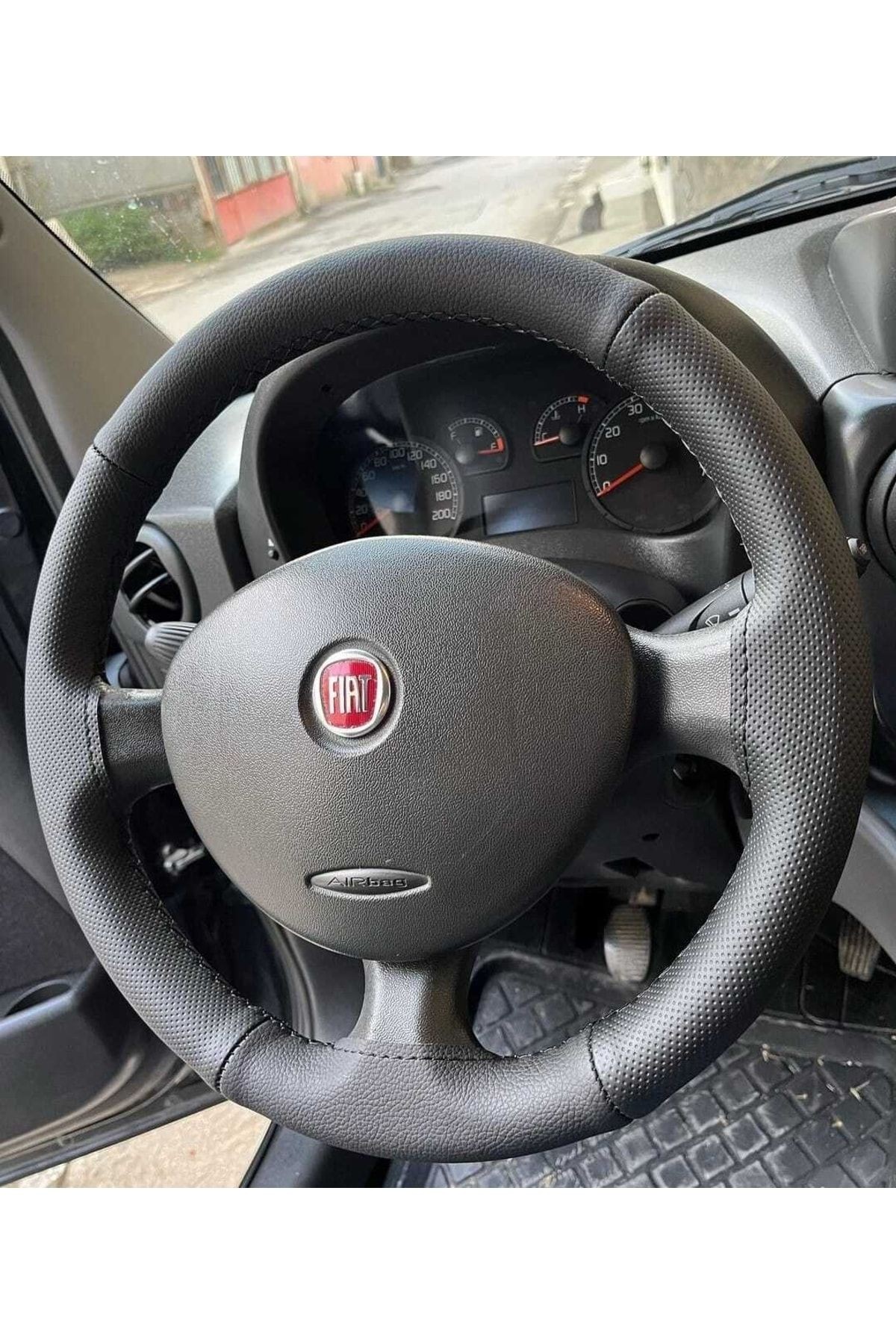 Fiat Doblo 2 Üniversal Dikmeli Direksiyon Kılıfı