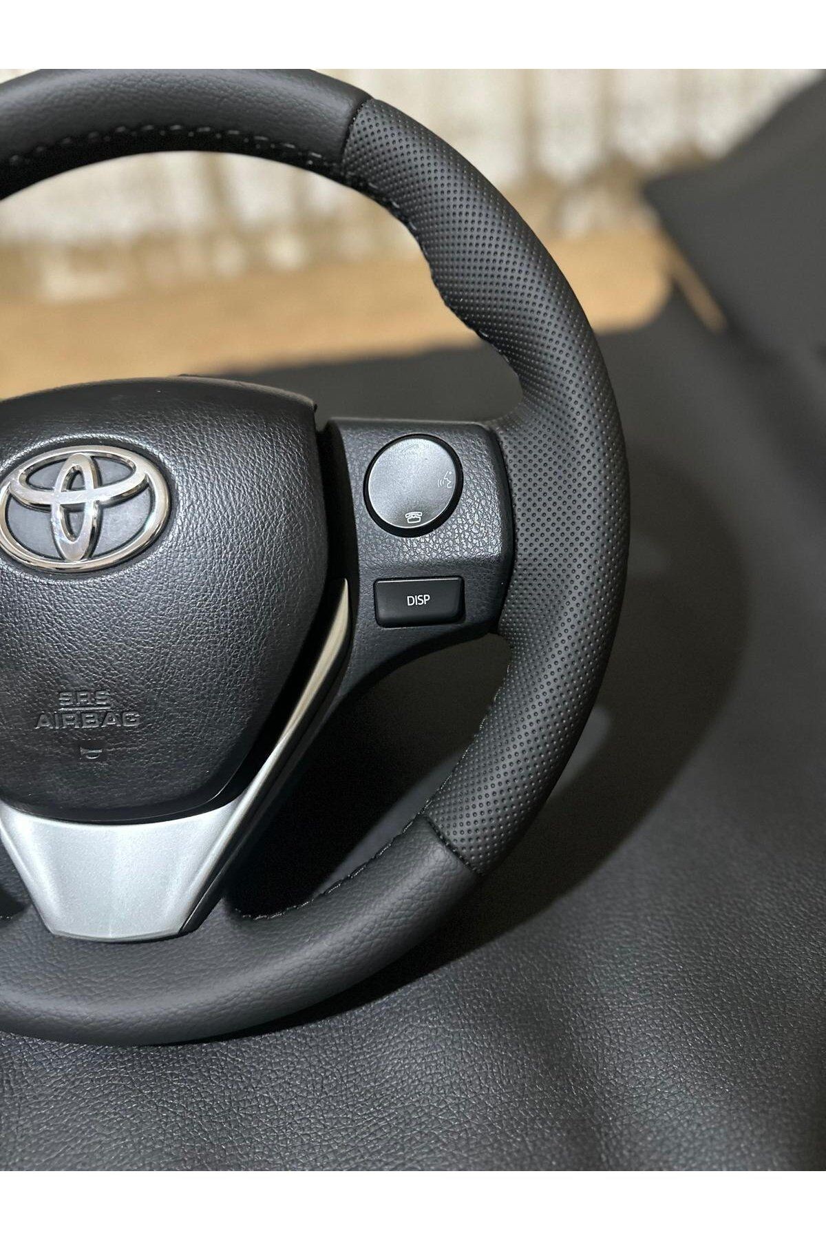 TOYOTA AURİS 2013-2019 ARACA ÖZEL DİKMELİ DİREKSİYON KILIFI(SPOR MODEL SİYAH)