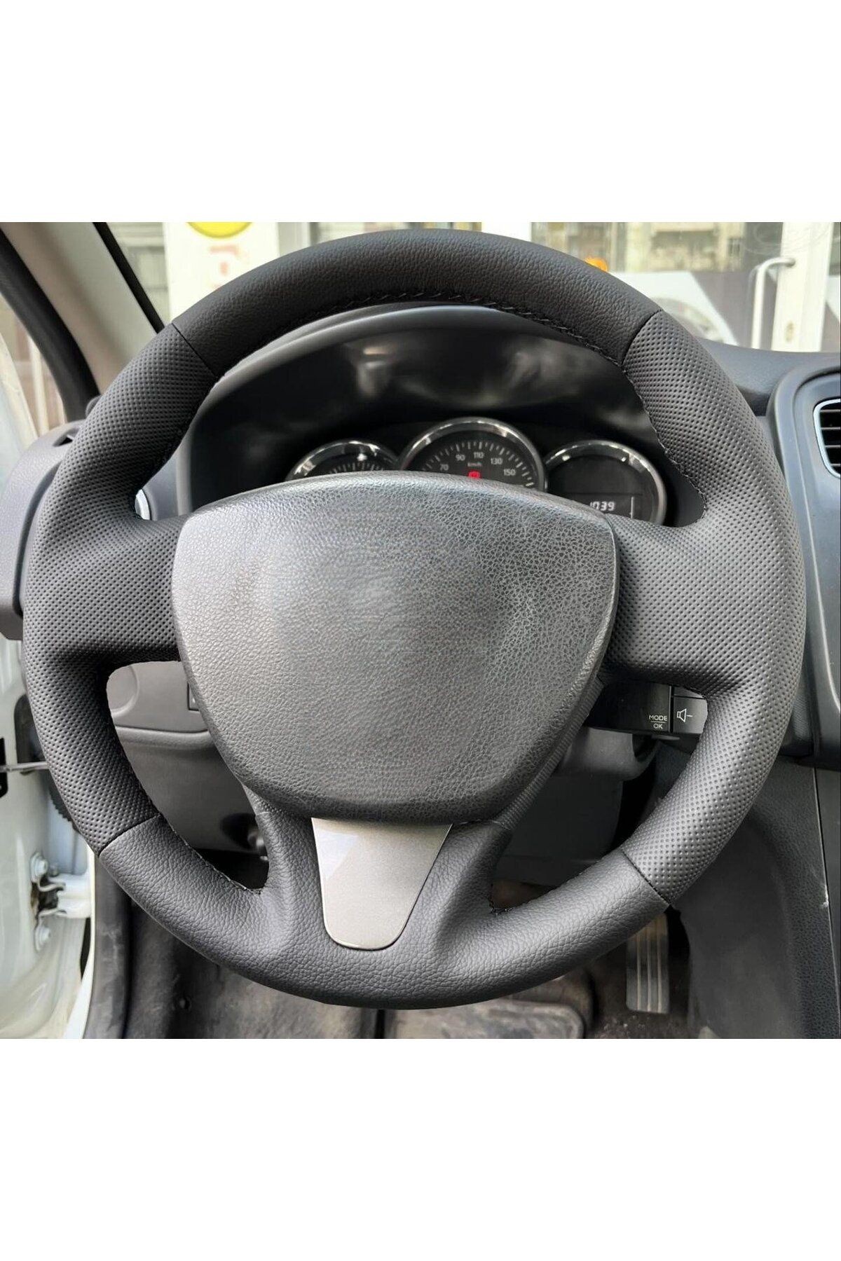 Renault Clio Symbol 2016 Araca Özel Direksiyon Kılıfı Noktalı-düz Model(açıklamayı okuynz)