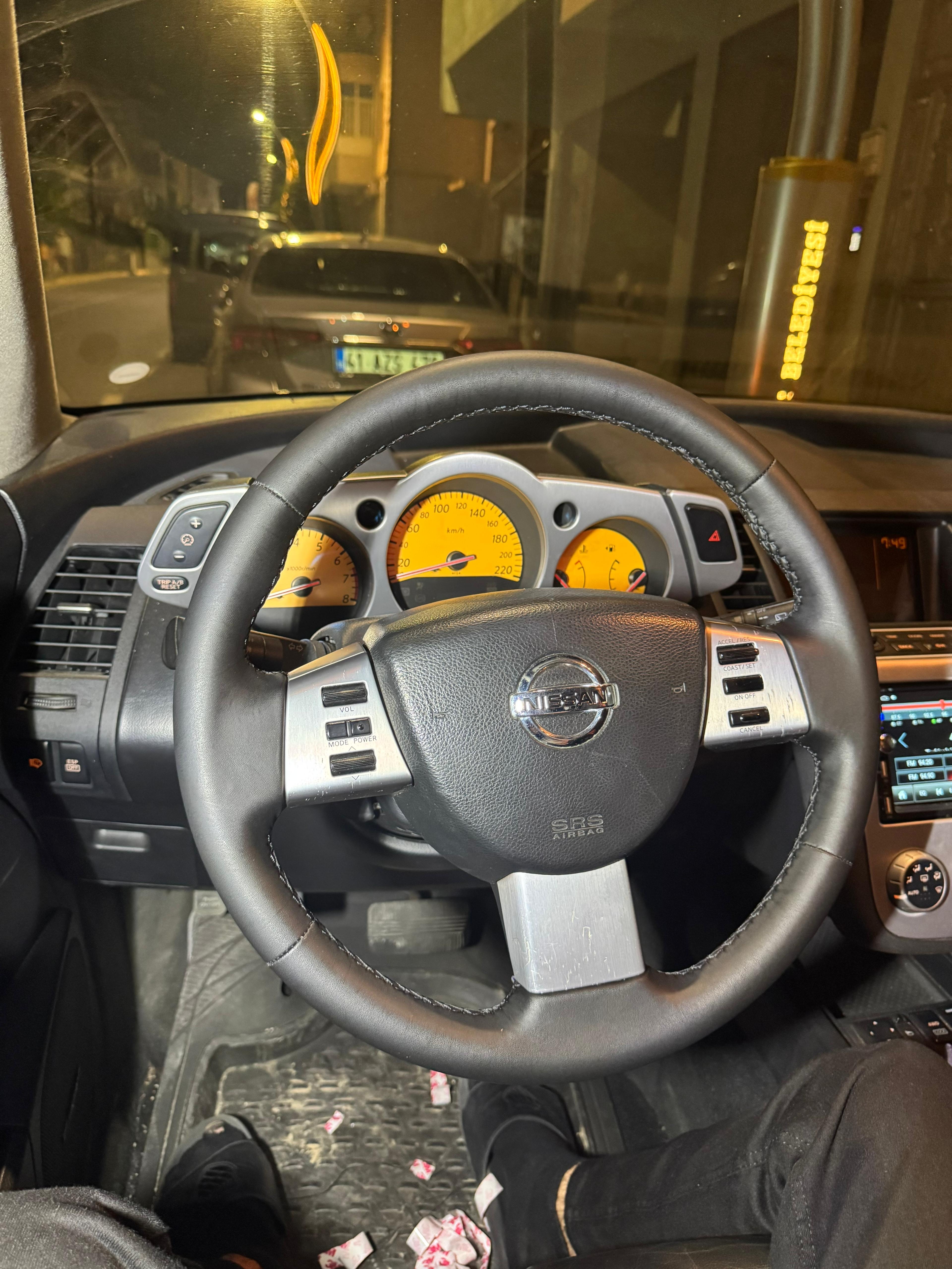 Nissan Murano Araca Uyumlu Dikmeli direksiyon kılıfı 