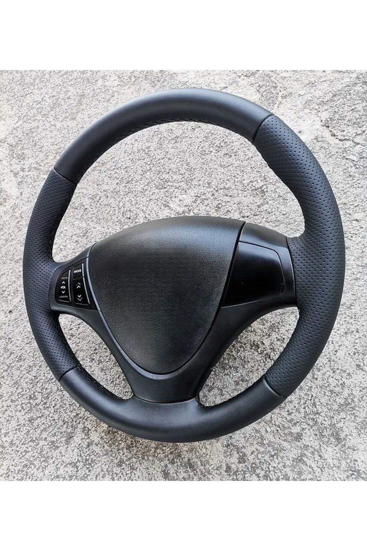 Hyundai I30 Araca Özel Direksiyon Kılıfı 2008-2010(AÇIKLAMAYI OKUYUNUZ)