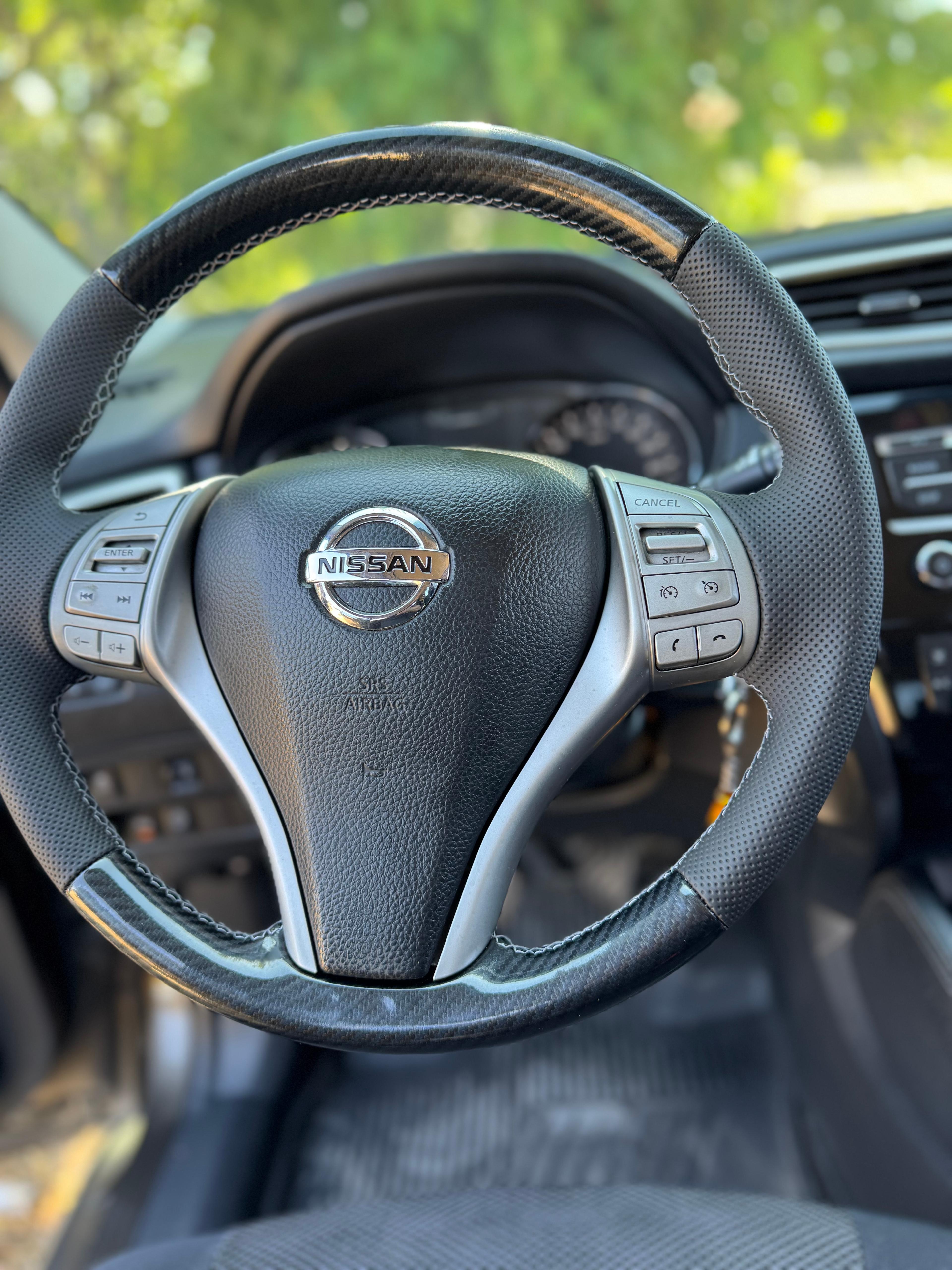 Nissan Qashqai x-trail 2014 Araca Uyumlu Dikmeli Direksiyon Kılıfı 