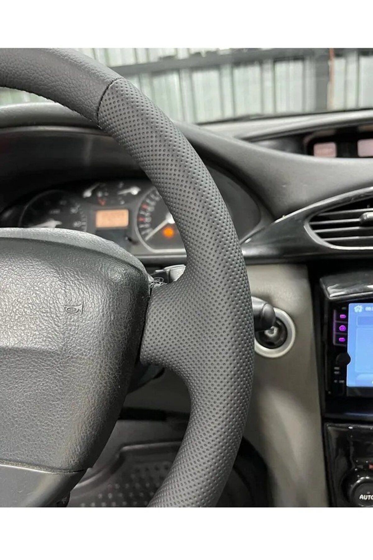 RENAULT LAGUNA2 ARACA ÖZEL DİKMELİ DİREKSİYON KILIFI SİYAH(ACIKLAMAYI OKUYUNUZ)