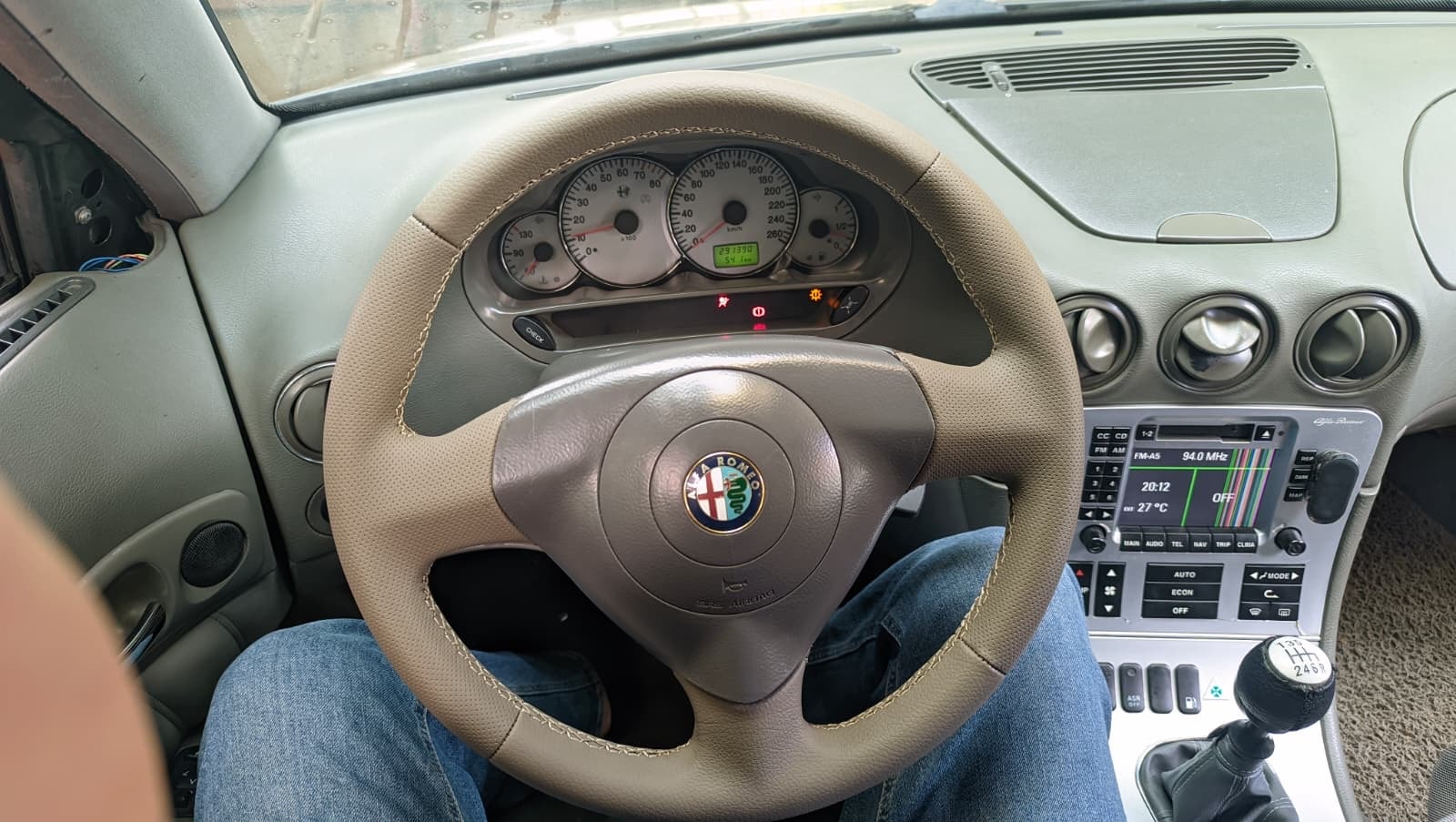 Alfa Romeo Spark 147 (2000-2007) Araca Uyumlu Dikmeli Direksiyon Kılıfı 
