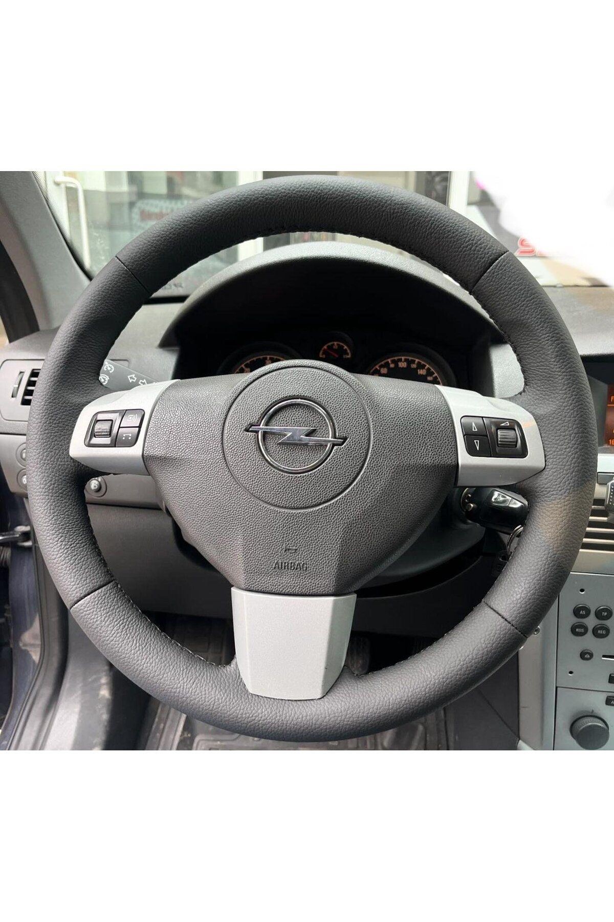 OPEL ASTRA H ARACA ÖZEL DİKMELİ DİREKSİYON KILIFI DÜZ SİYAH (AÇIKLAMAYI OKUYUNUZ)