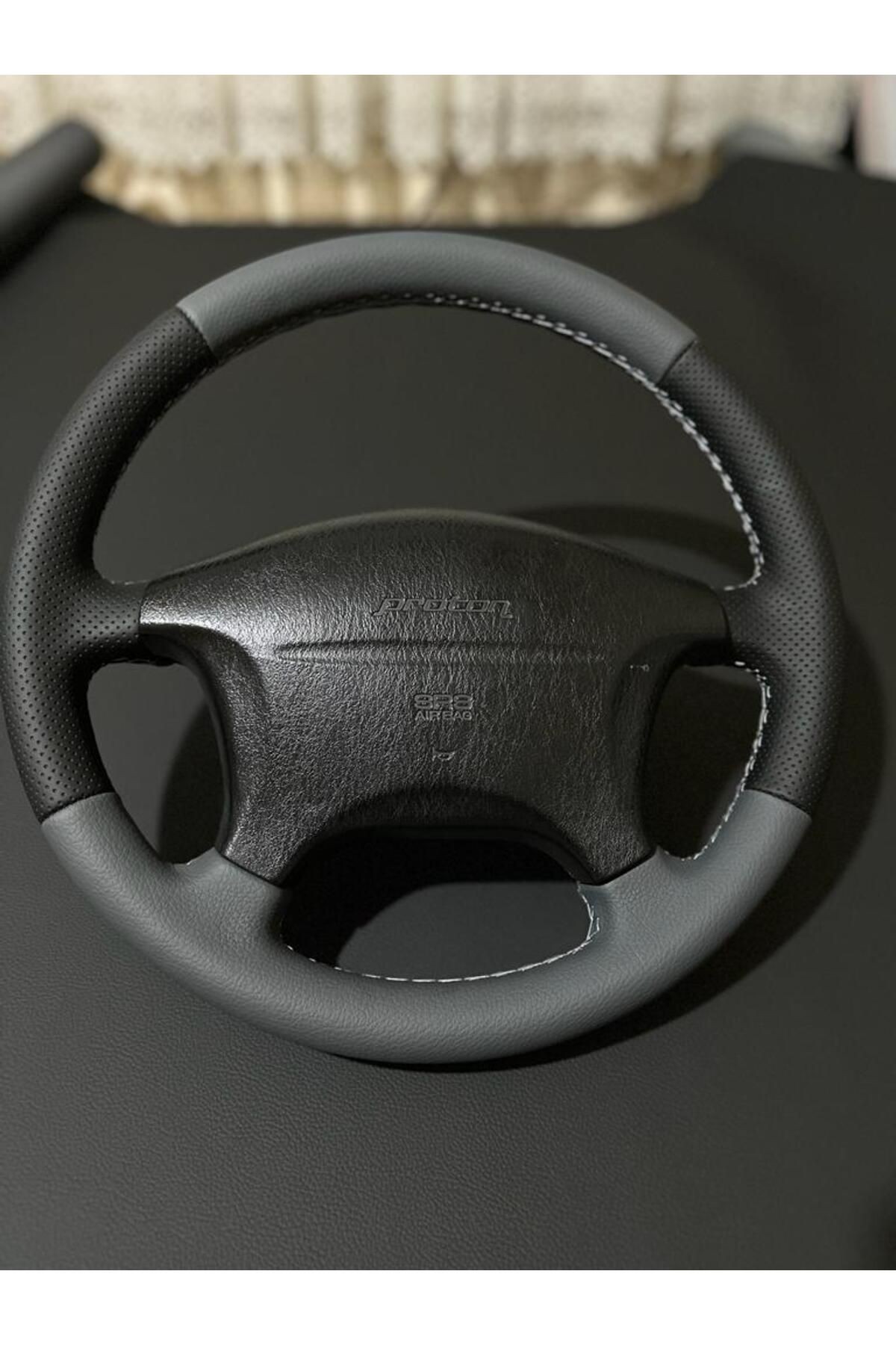 PROTON PERSONA ARACA ÖZEL DİREKSİYON KILIFI(KOYU GRİ DÜZ-SİYAH NOKTALI)