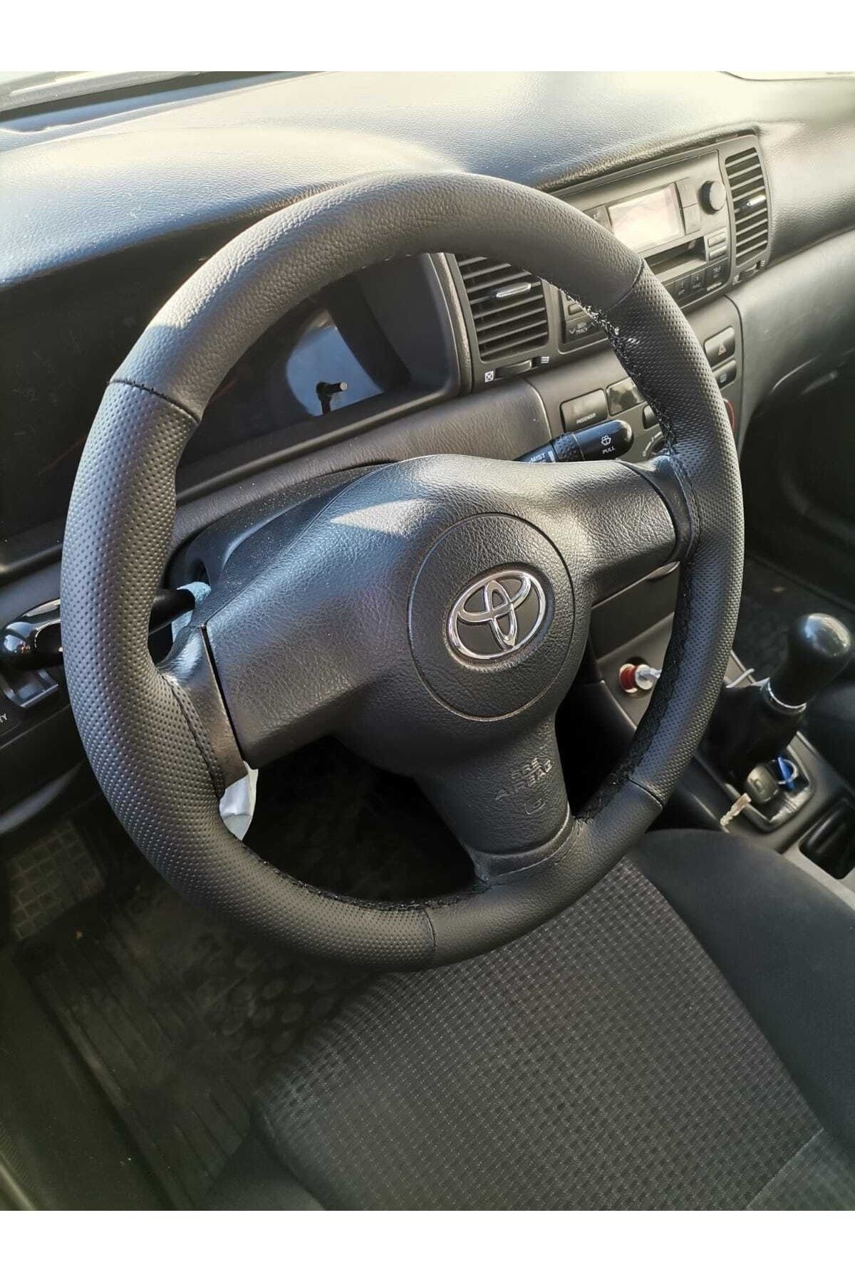 Toyota Corolla 2003-2007 Üniversal Dikmeli Direksiyon Kılıfı
