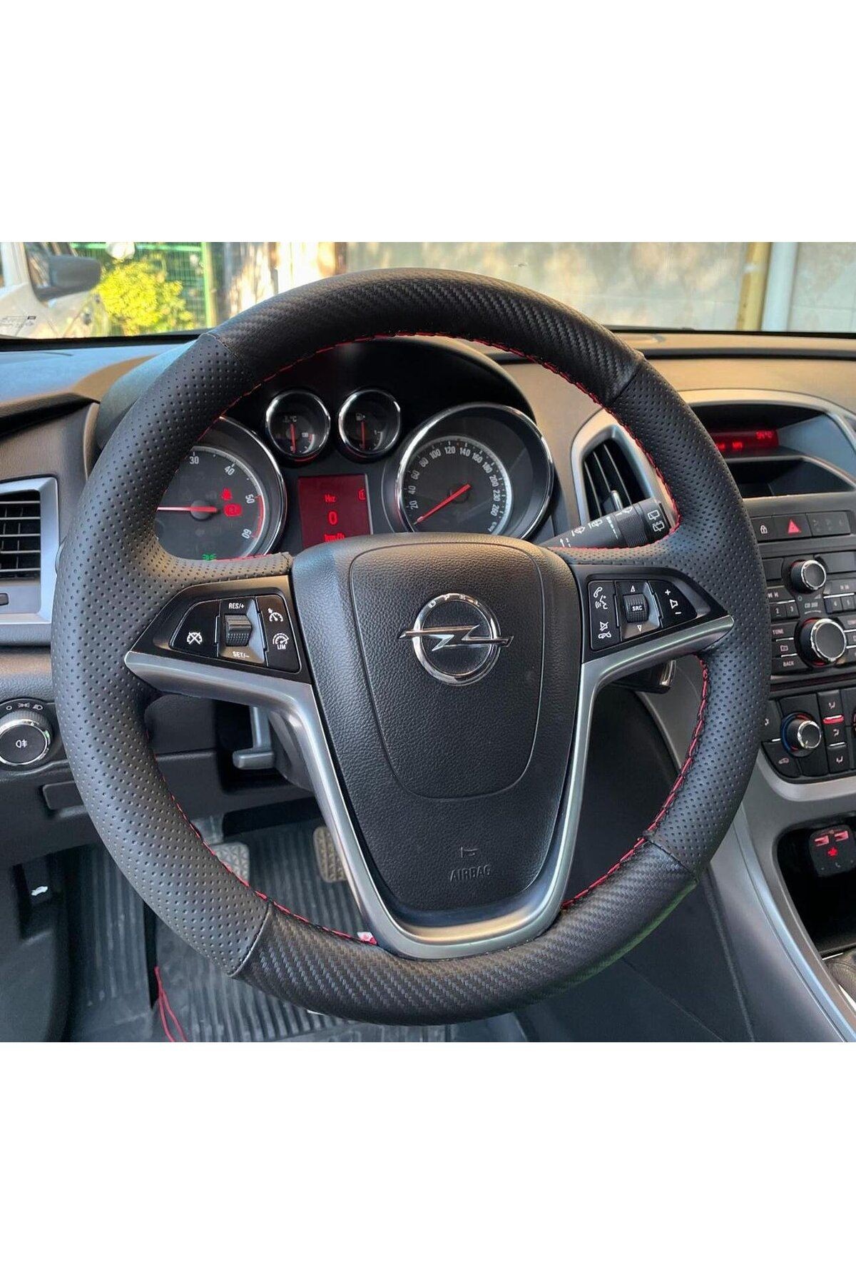OPEL ASTRA J ARACA ÖZEL DİKMELİ DİREKSİYON KILIFI(PLASTİK DİREKSİYON)KIRMIZI İPLİ