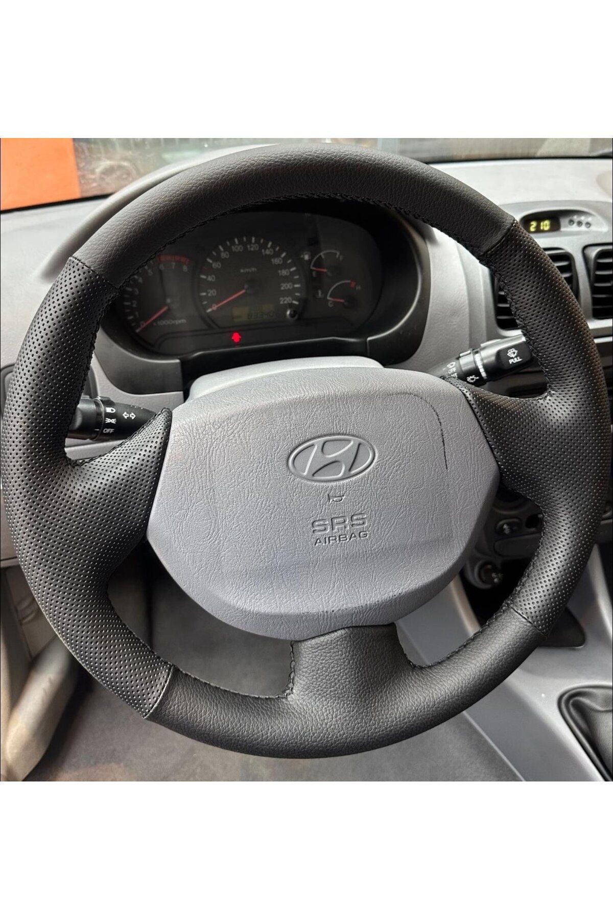 HYUNDAİ ACCENT ADMİRA ARACA ÖZEL DİKMELİ DİREKSİYON KILIFI SİYAH (AÇIKLAMAYI OKUYUNZ)