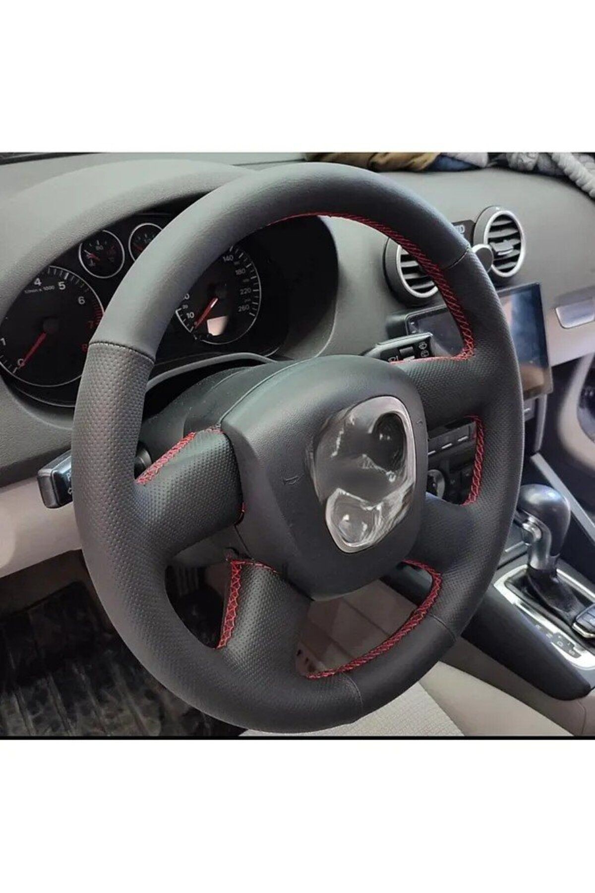 Açıklamayı Okuynuz- Audi A3 Sportback Araca Özel Direksiyon Kılıfı Kırmızı Ipli