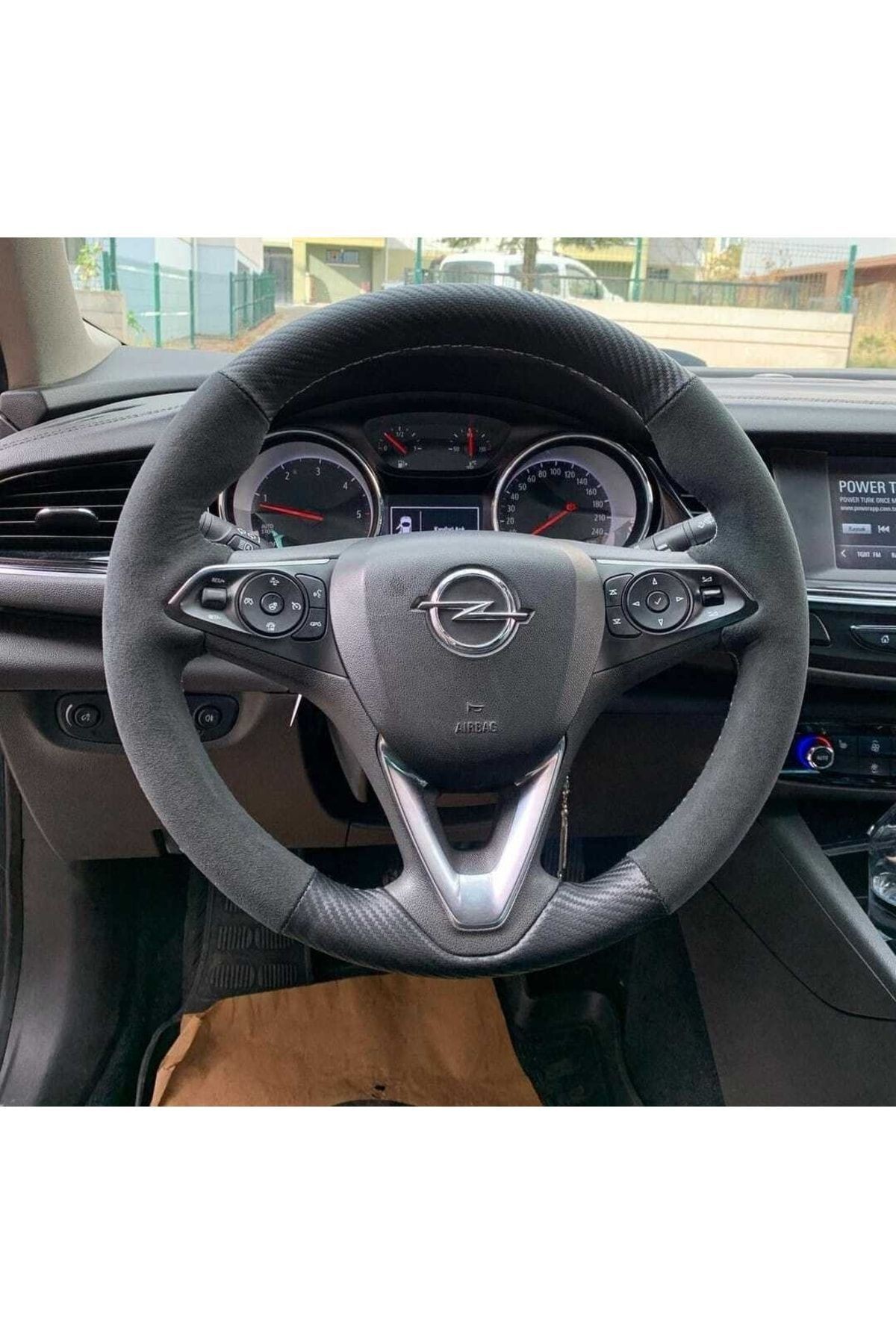Opel Astra K Alcantara-carbon Model Araca Özel Direksiyon Kılıfı