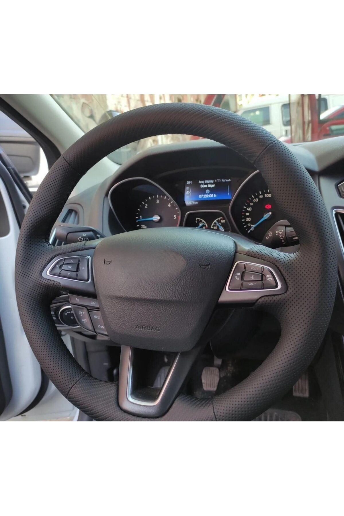 FORD FOCUS 3,5 ARACA ÖZEL DİKMELİ DİREKSİYON KILIFI (AÇIKLAMAYI OKUYUNUZ LÜTF)