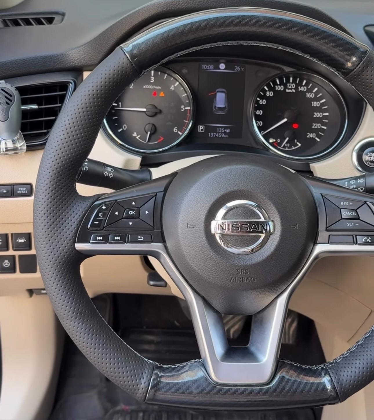 Nissan X-Trail Araca Özel Direksiyon Kılıfı